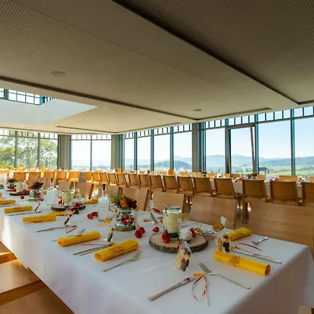 Sächsische Bildungs- Und Begegnungsstätte Windmühle Hotel Seifhennersdorf